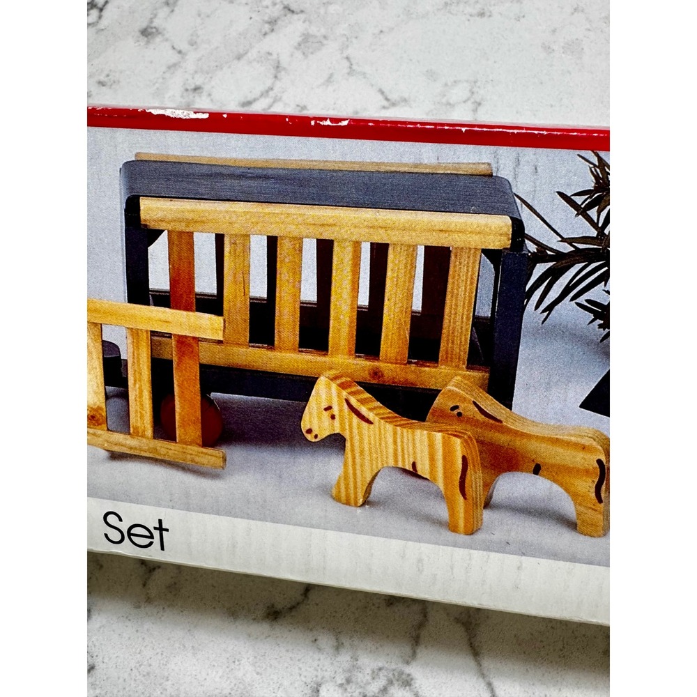 Vintage 1992 International Christmas 21 Pc Wooden Train Set New In Box Holiday - Picture 4 of 7